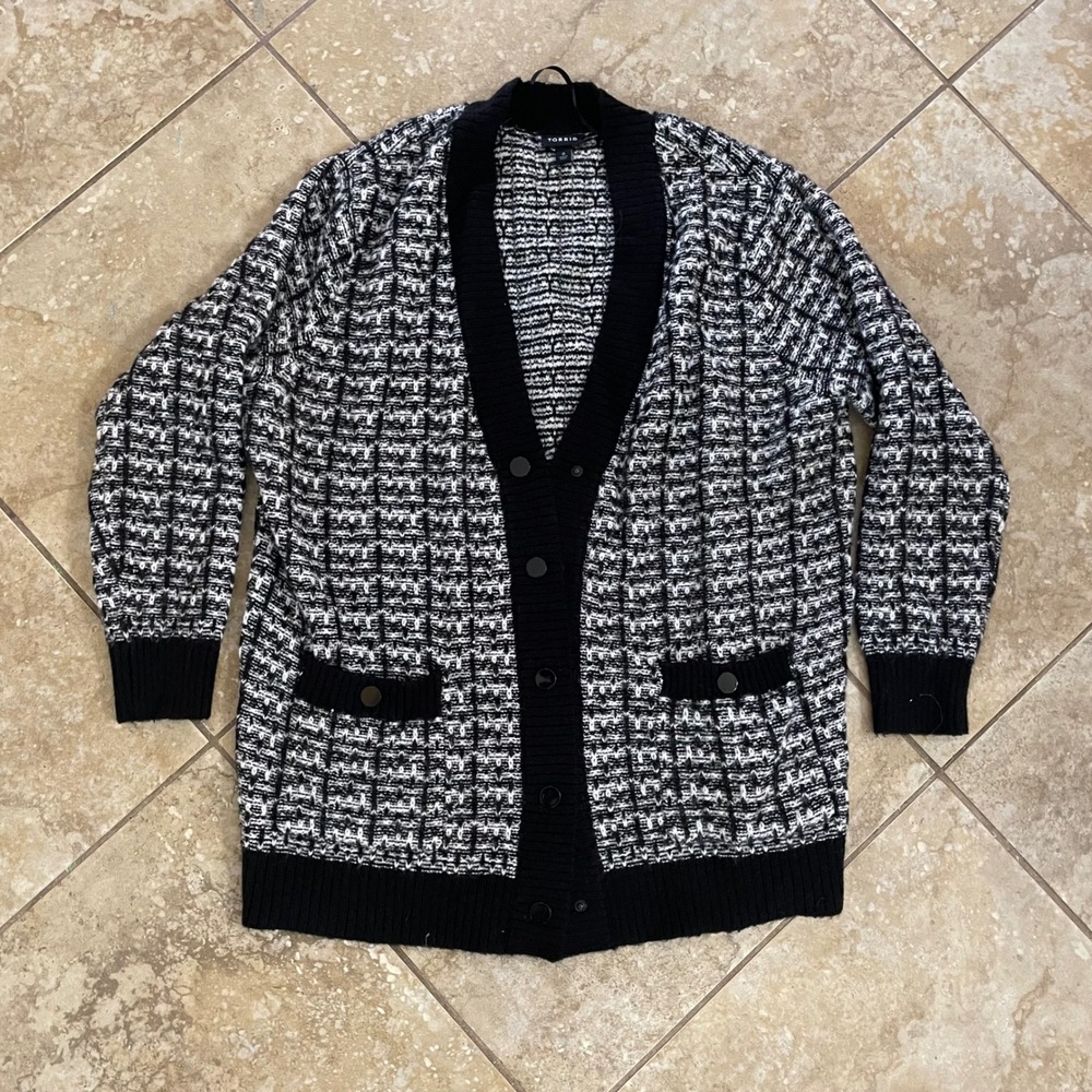 Torrid Black White Plaid Sequin Knit Cardigan Sweater Size 0 L XL 12 14 16